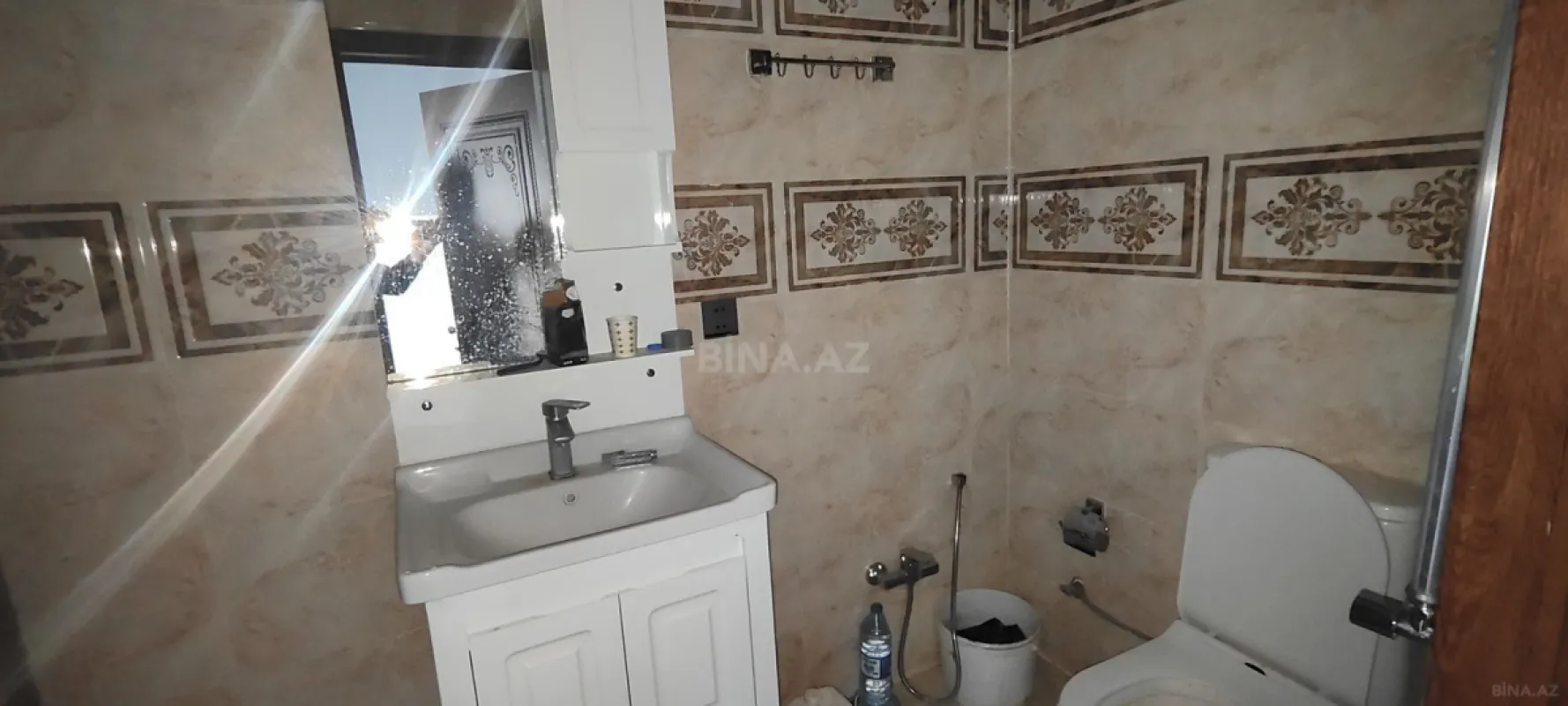 Satılır 5 otaqlı mənzil 260 m²