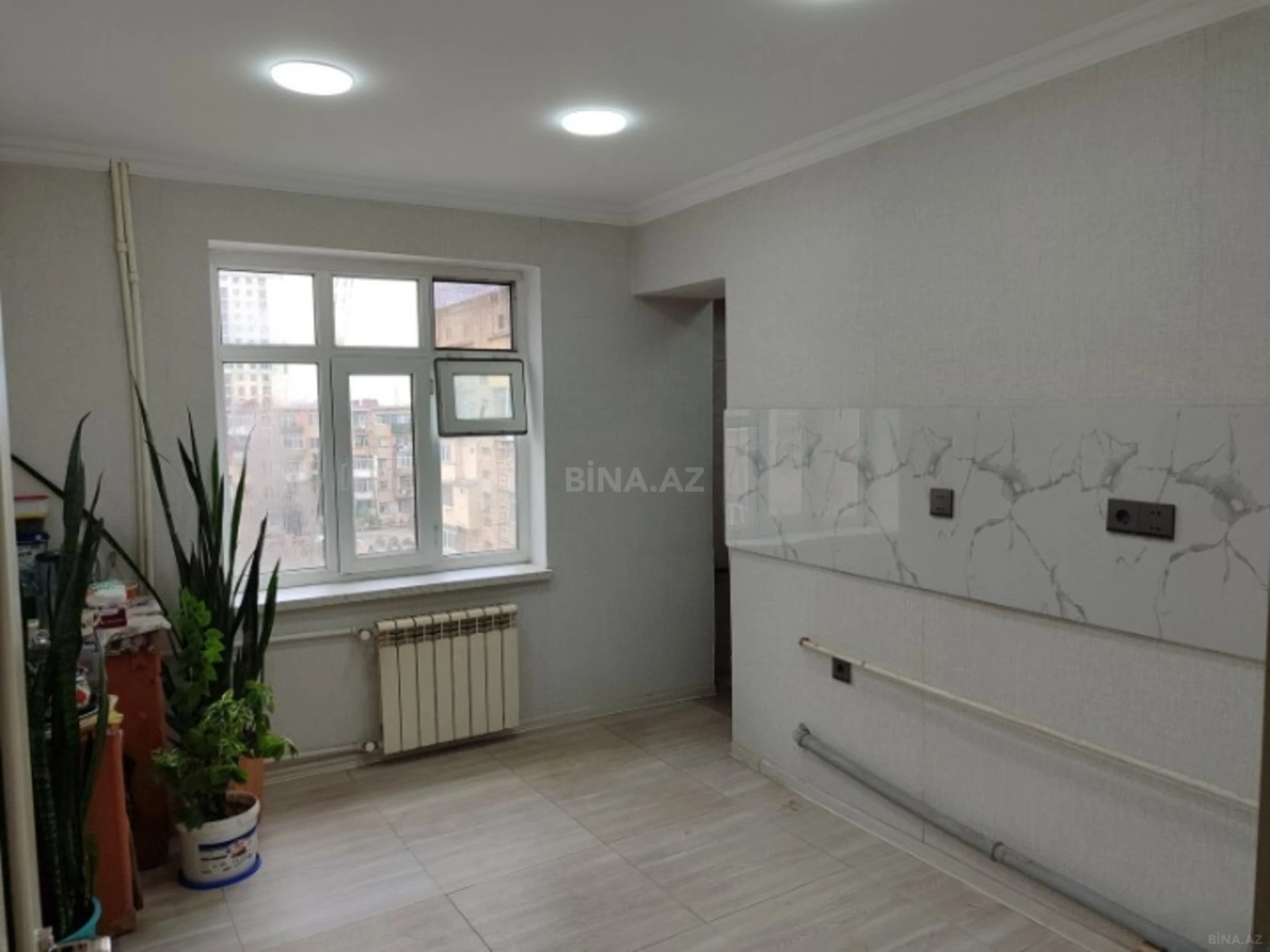 Satılır 4 otaqlı mənzil 110 m²