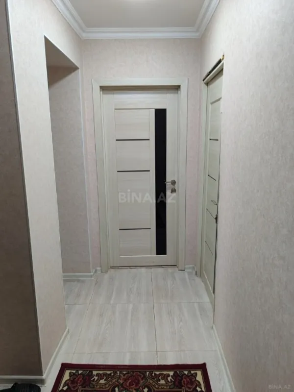Satılır 4 otaqlı mənzil 110 m²