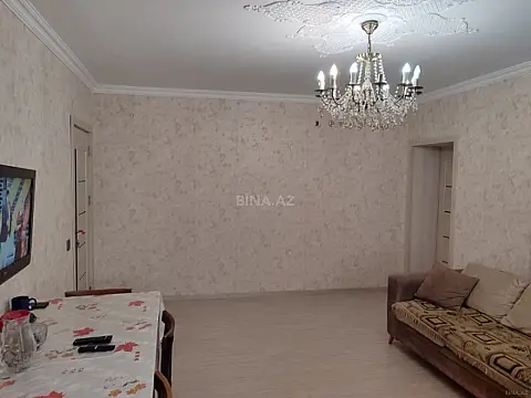 Satılır 4 otaqlı mənzil 110 m²