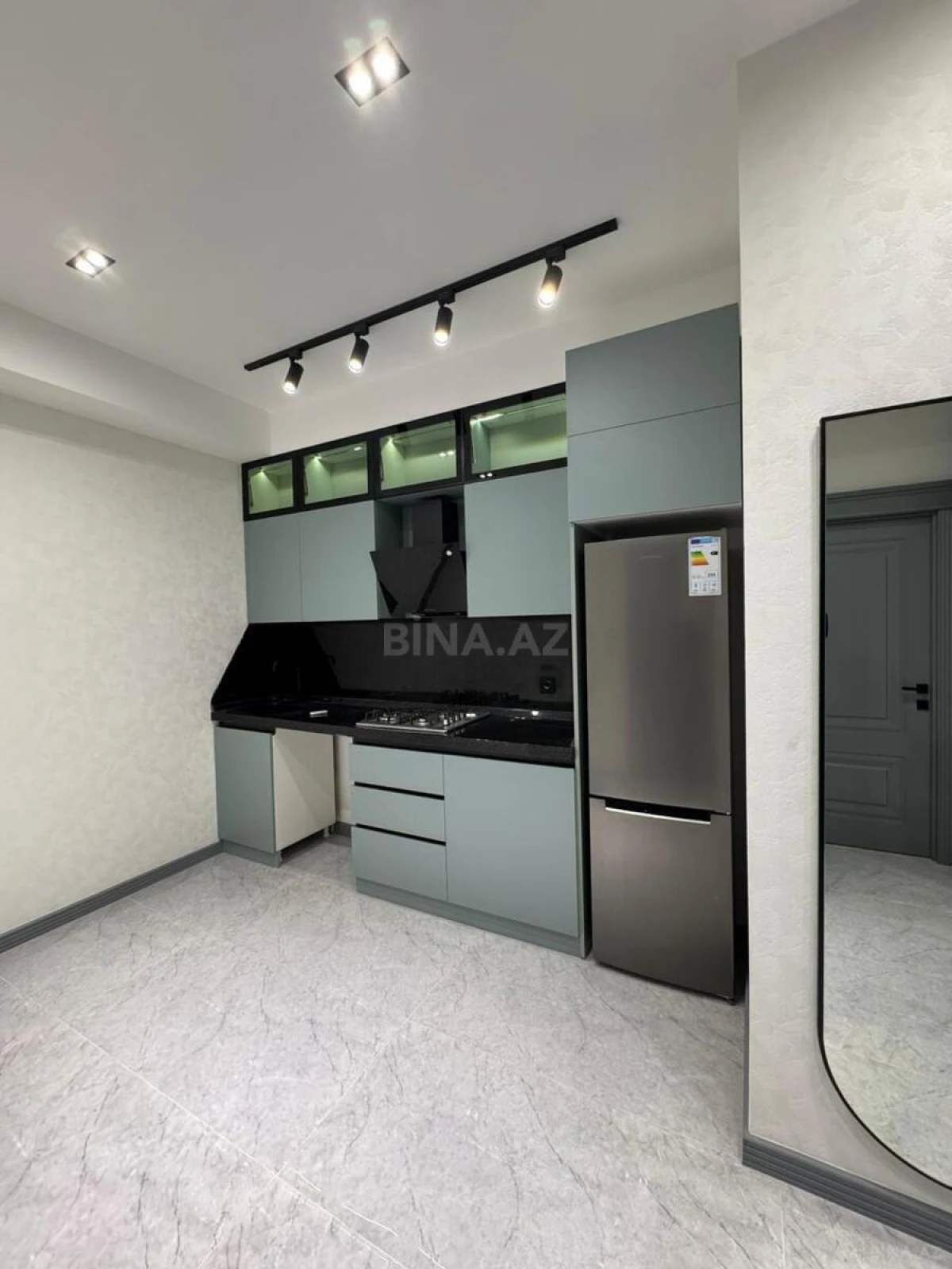 Satılır 2 otaqlı mənzil 65 m²