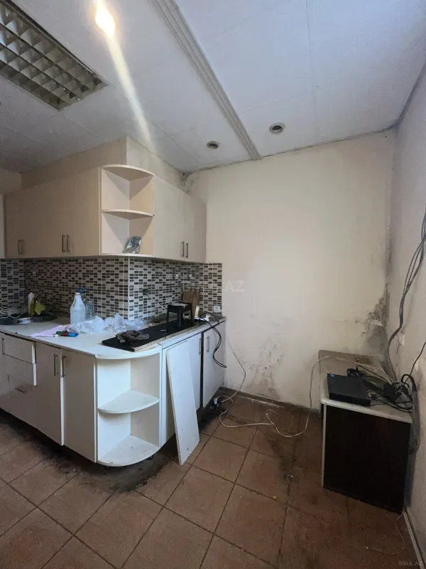 Satılır obyekt 45 m²