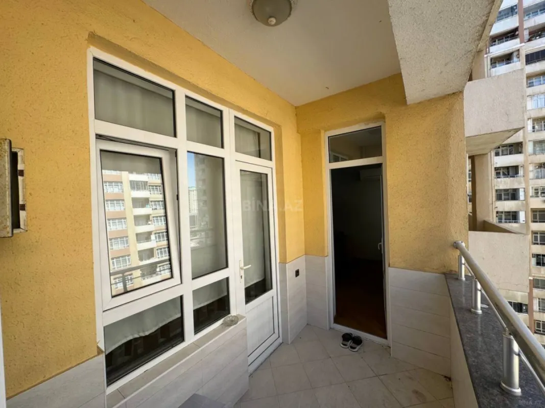 Kirayə verilir 2 otaqlı mənzil 100 m²