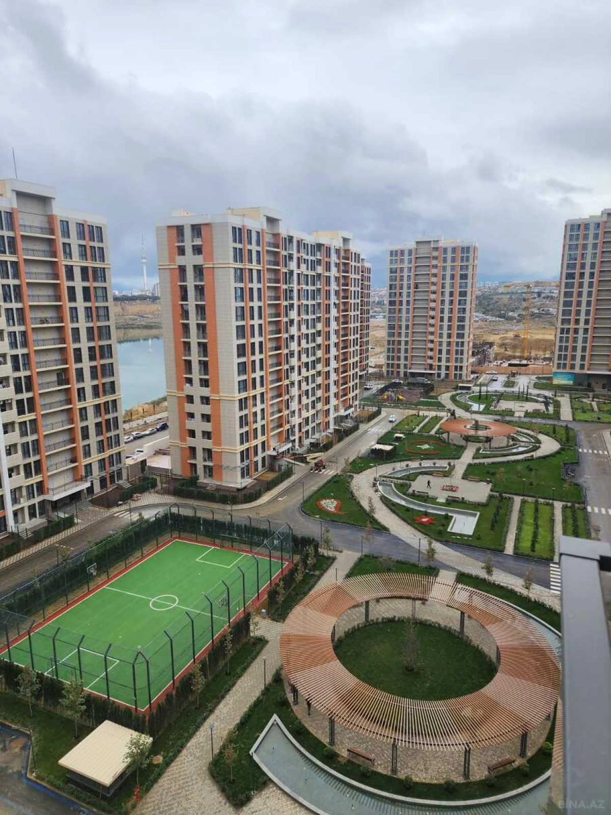 Satılır 3 otaqlı mənzil 72 m²