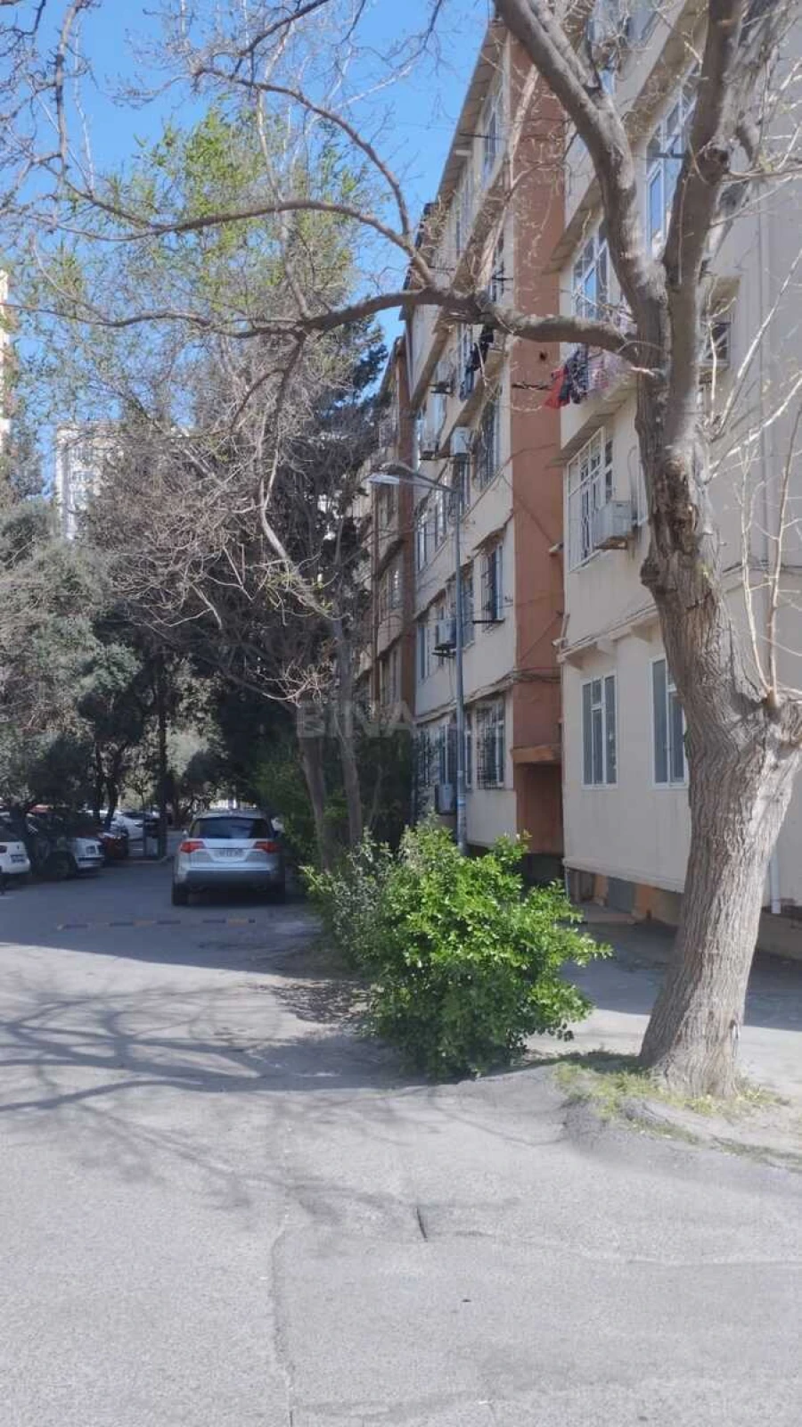 Satılır 3 otaqlı mənzil 85 m²