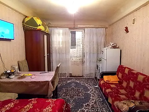 Satılır 1 otaqlı mənzil 18 m²