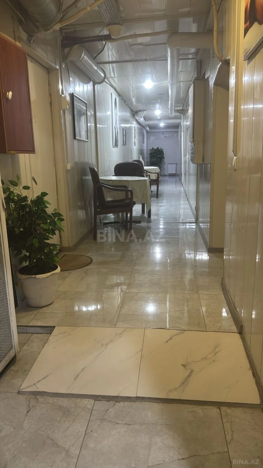 Satılır obyekt 265 m²