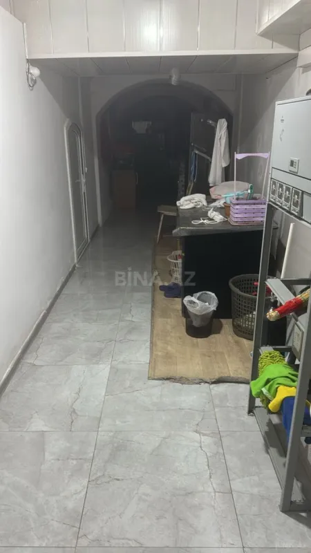 Satılır obyekt 265 m²