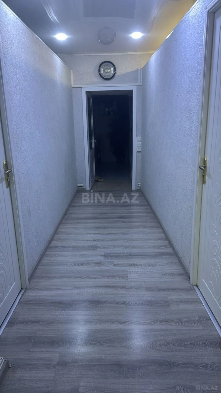 Satılır obyekt 265 m²