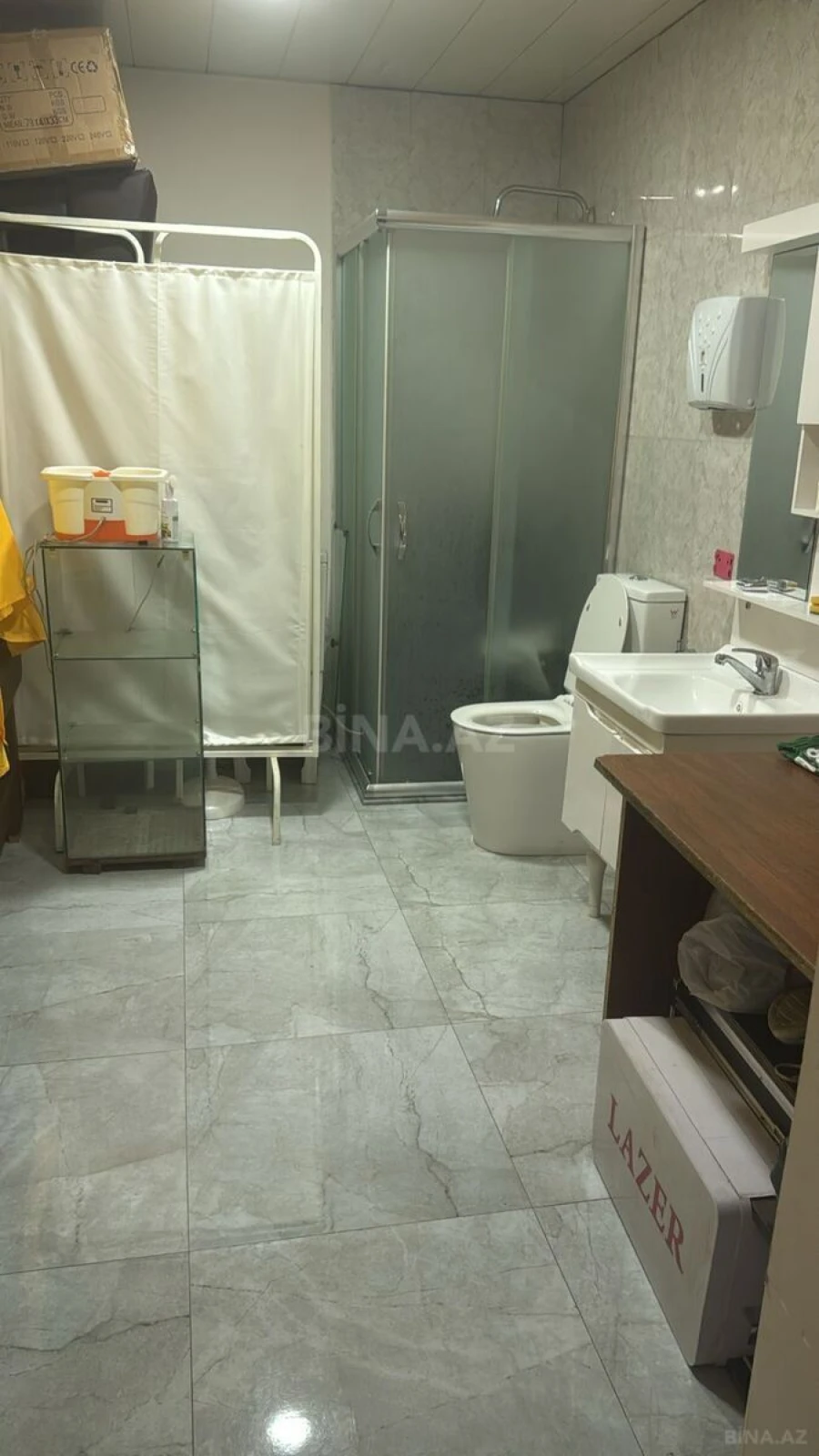 Satılır obyekt 265 m²