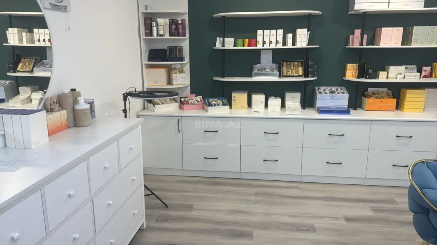 Satılır obyekt 265 m²