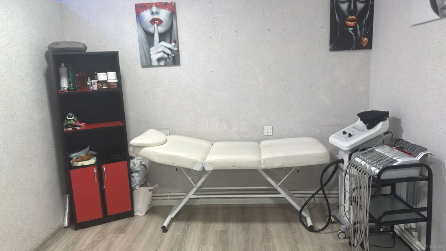 Satılır obyekt 265 m²