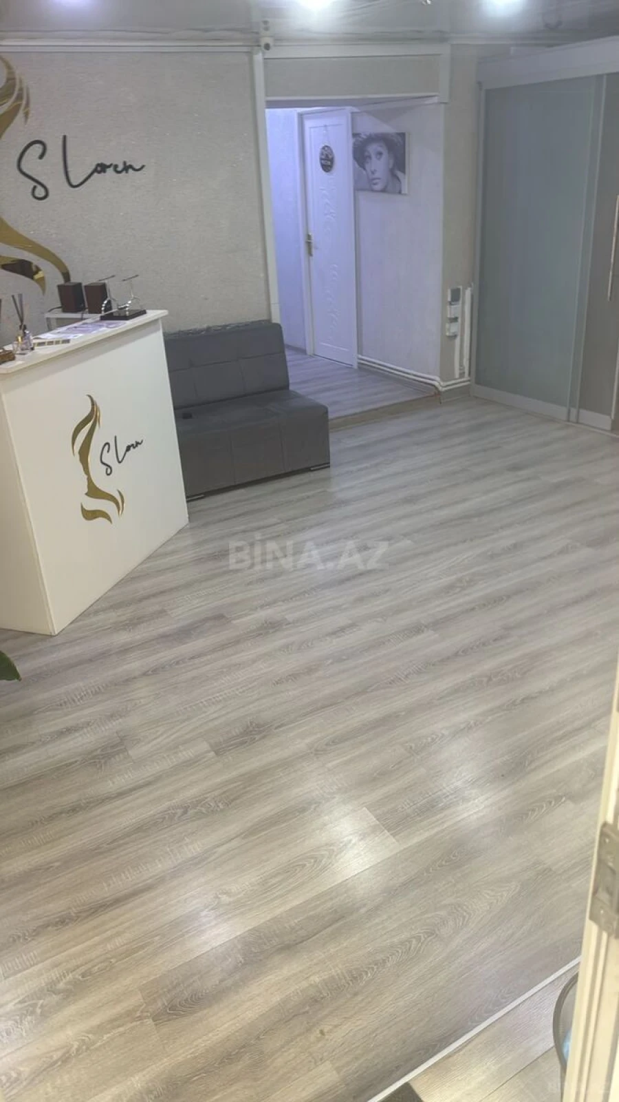 Satılır obyekt 265 m²