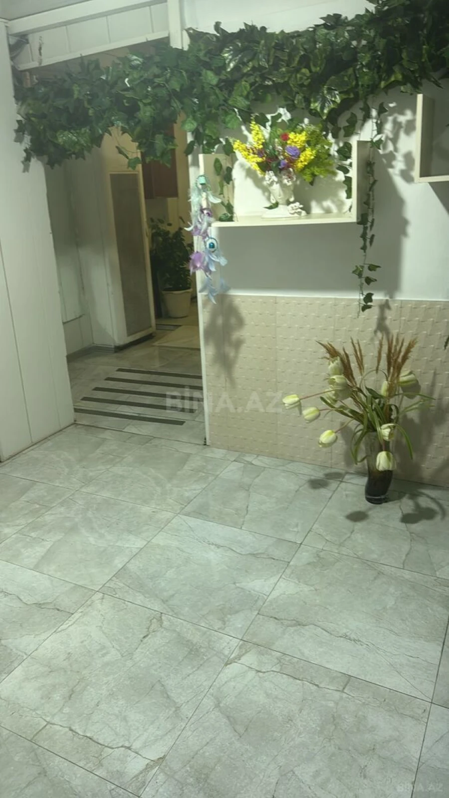 Satılır obyekt 265 m²