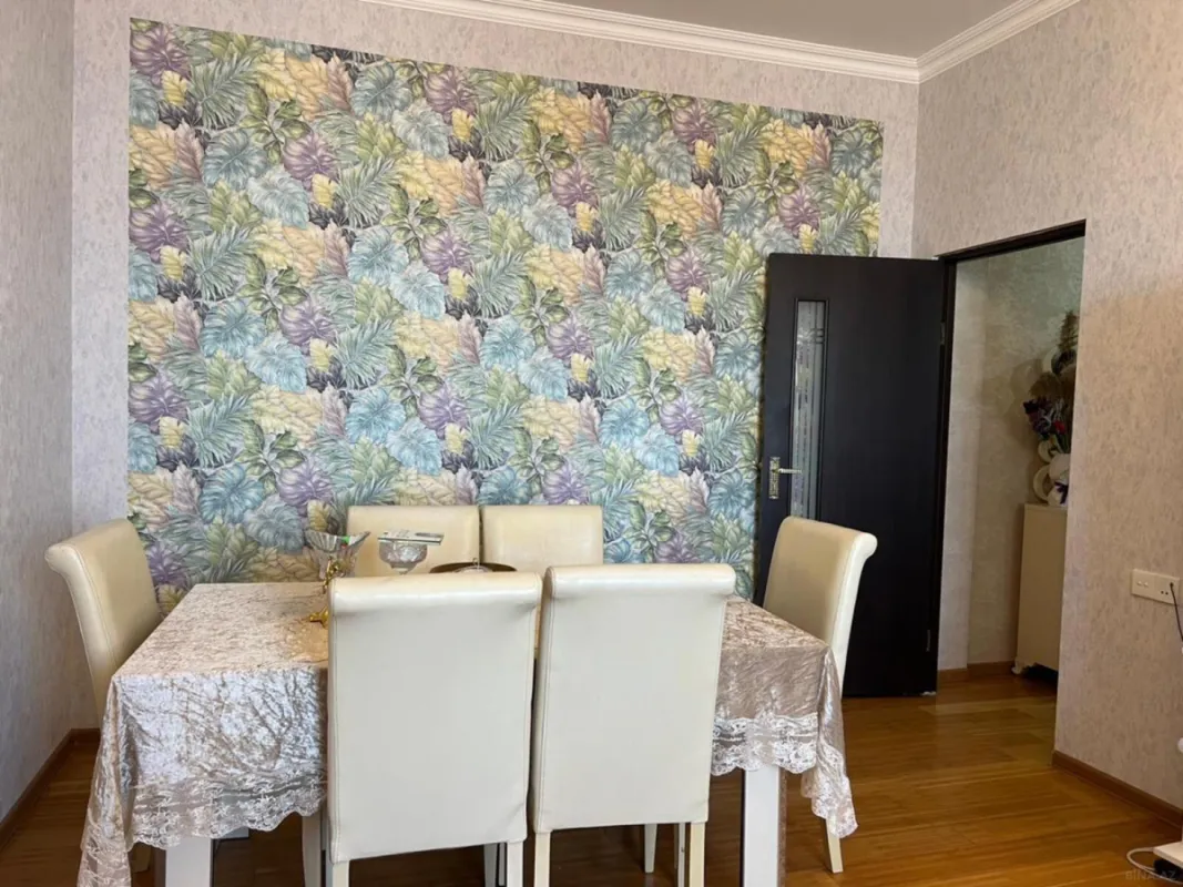 Satılır 2 otaqlı mənzil 63 m²