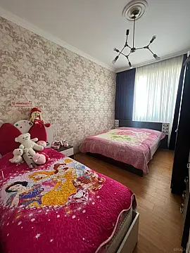 Satılır 2 otaqlı mənzil 63 m²