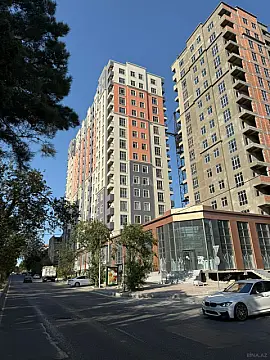 Satılır 2 otaqlı mənzil 77 m² — Bakı 2 otaq 77.00 m²