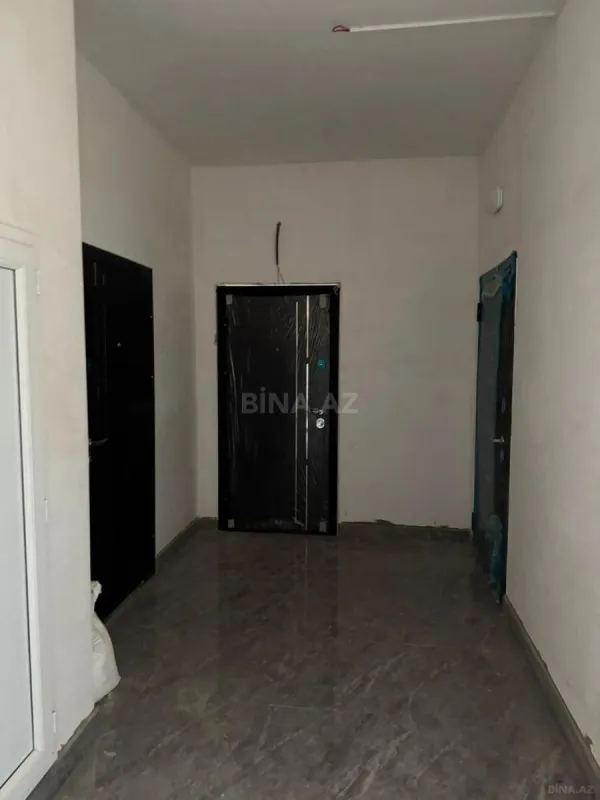 Satılır 2 otaqlı mənzil 77 m²