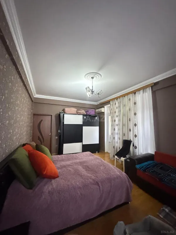 Kirayə verilir 3 otaqlı mənzil 110 m²