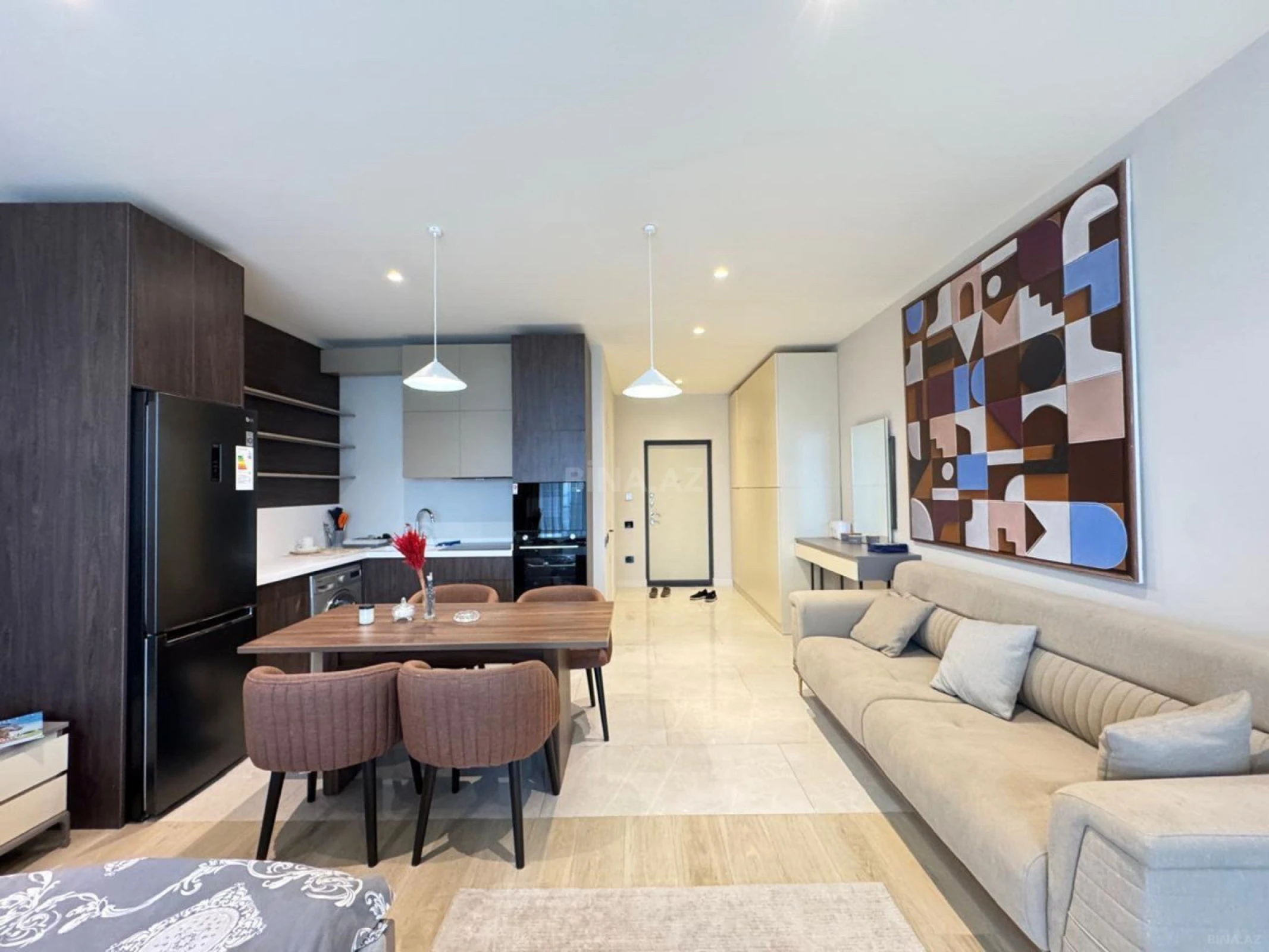 Kirayə verilir 1 otaqlı mənzil 60 m²