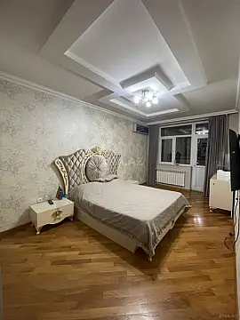Satılır 5 otaqlı mənzil 120 m²