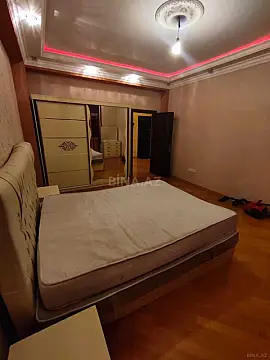 Kirayə verilir 2 otaqlı mənzil 100 m²