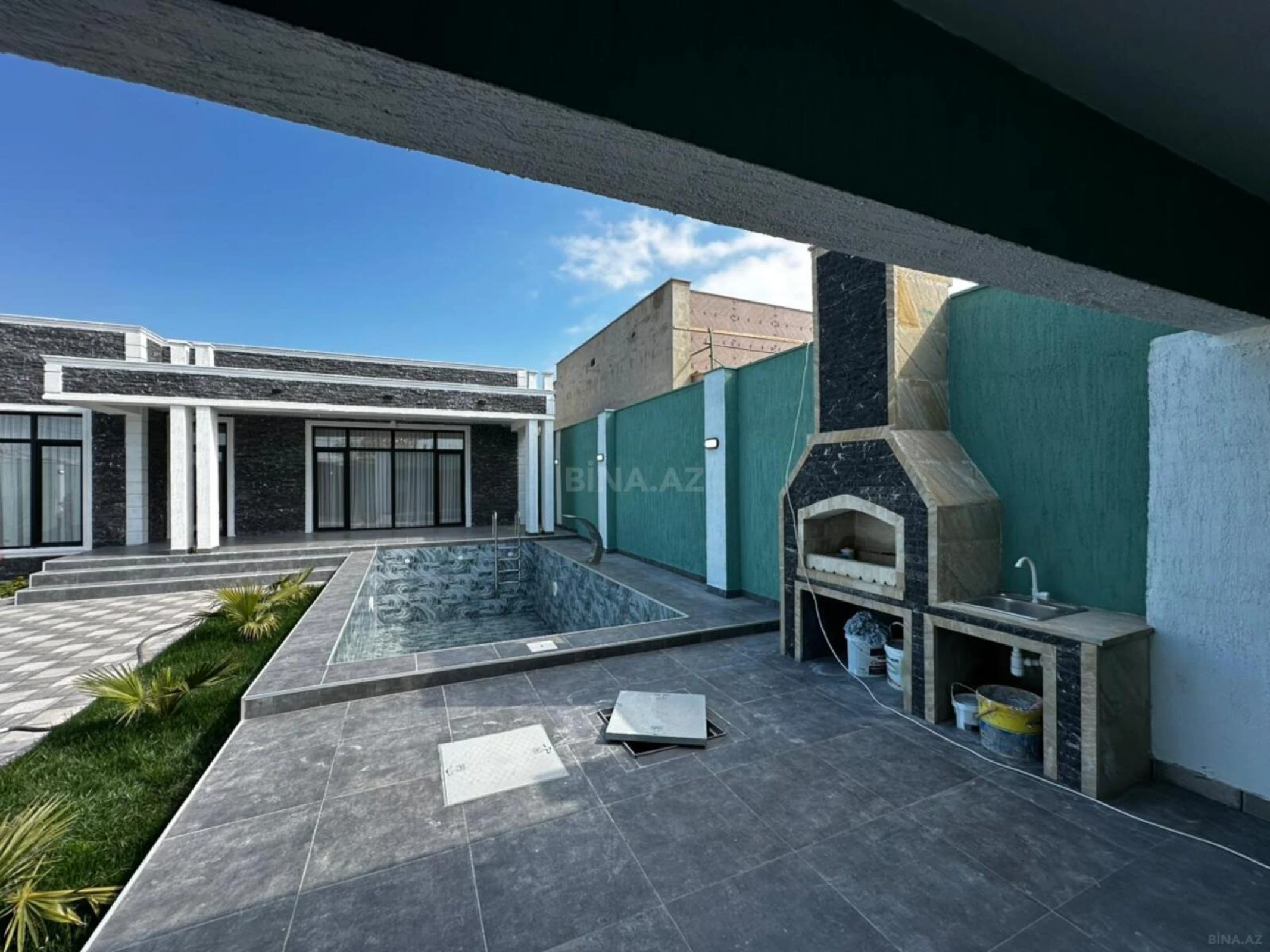 Satılır 4 otaqlı həyət evi 170 m²