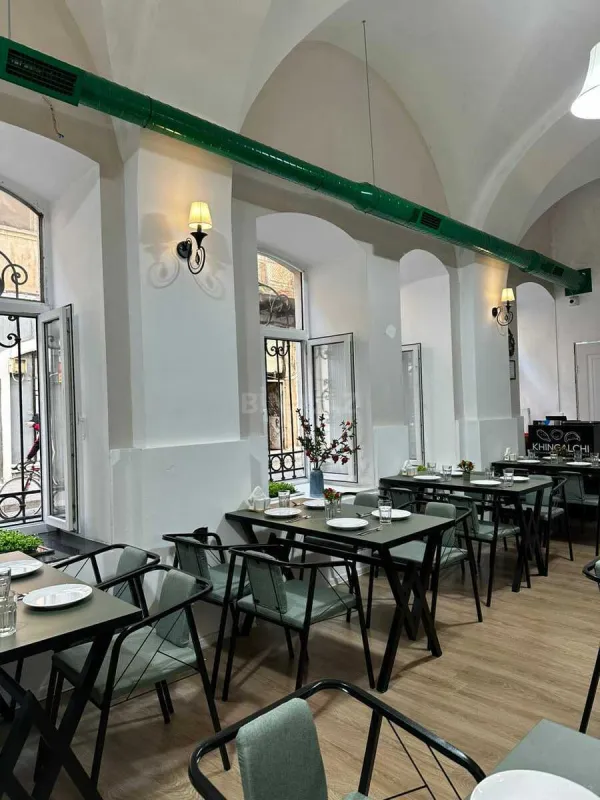 Kirayə verilir obyekt 80 m²