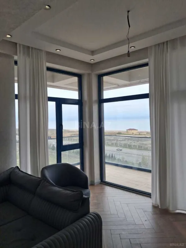 Satılır 2 otaqlı mənzil 85 m²