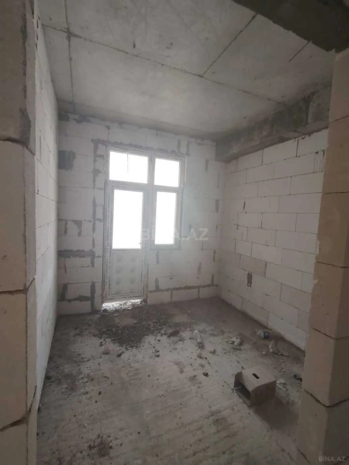 Satılır 2 otaqlı mənzil 64.2 m²