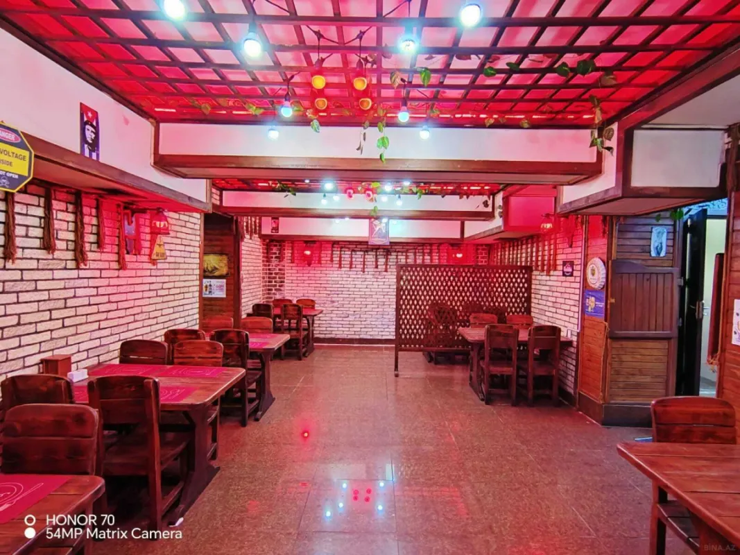 Kirayə verilir obyekt 145 m²