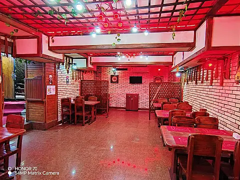 Kirayə verilir obyekt 145 m²