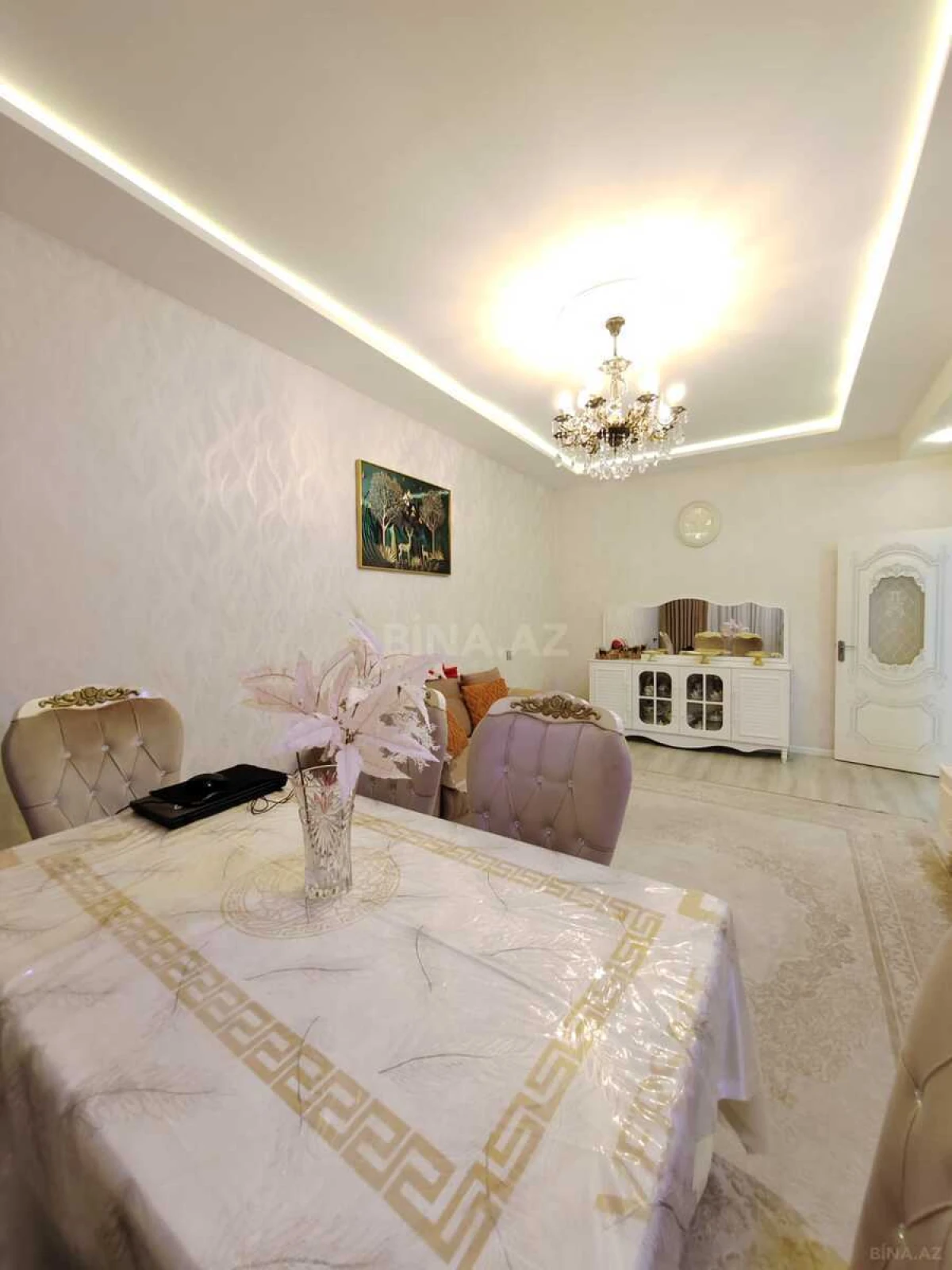 Satılır 3 otaqlı mənzil 100 m²
