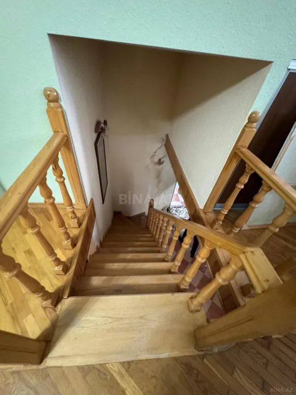 Satılır 2 otaqlı mənzil 100 m²