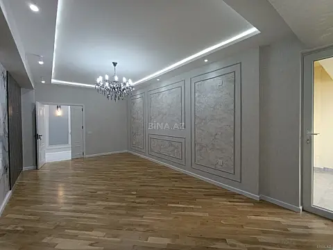 Satılır 4 otaqlı mənzil 153 m²