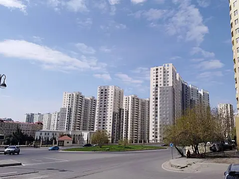 Satılır 4 otaqlı mənzil 155 m² — Bakı, Həzi Aslanov qəs. 4 otaq 155.00 m²