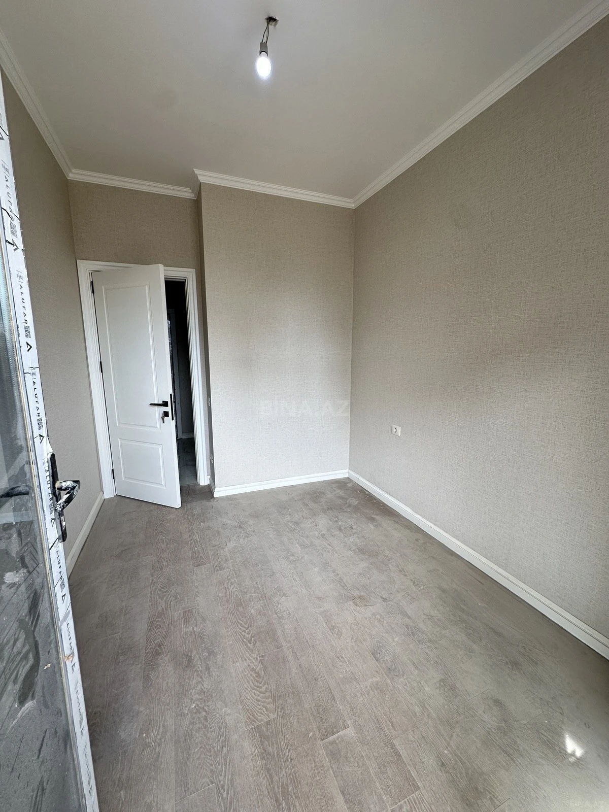 Satılır 2 otaqlı mənzil 40 m²