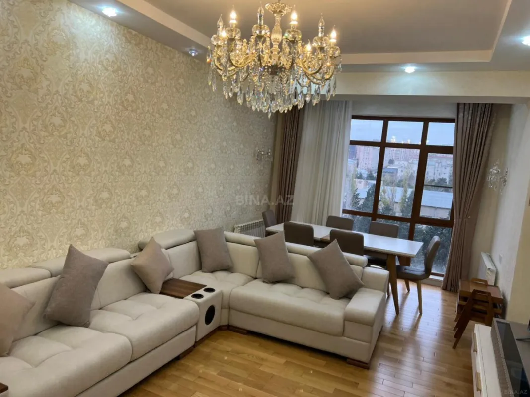 Satılır 2 otaqlı mənzil 80 m²