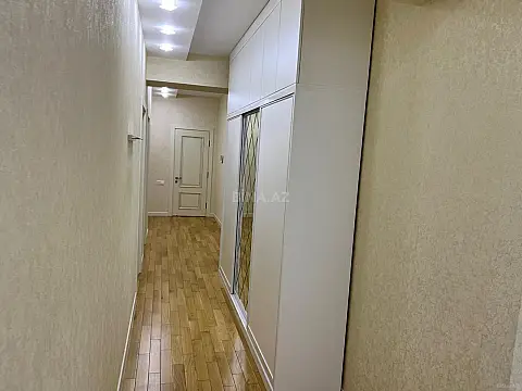 Satılır 2 otaqlı mənzil 80 m²