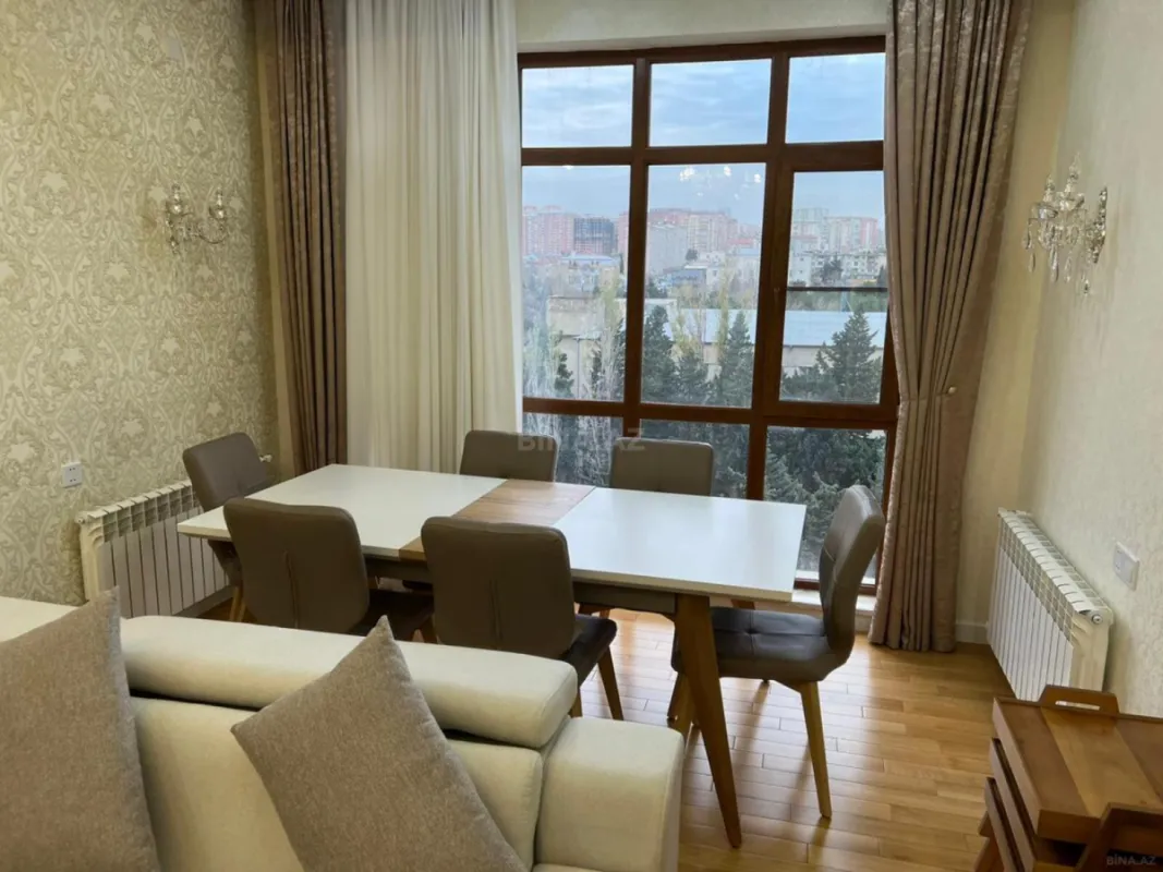 Satılır 2 otaqlı mənzil 80 m²