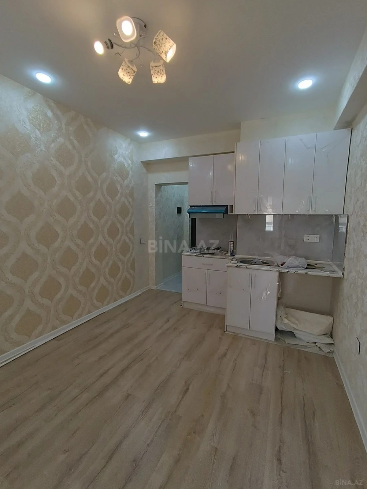 Satılır 2 otaqlı mənzil 29 m²