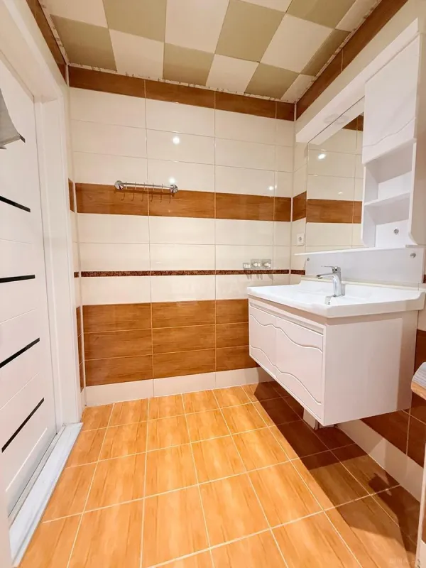 Kirayə verilir 2 otaqlı mənzil 65 m²