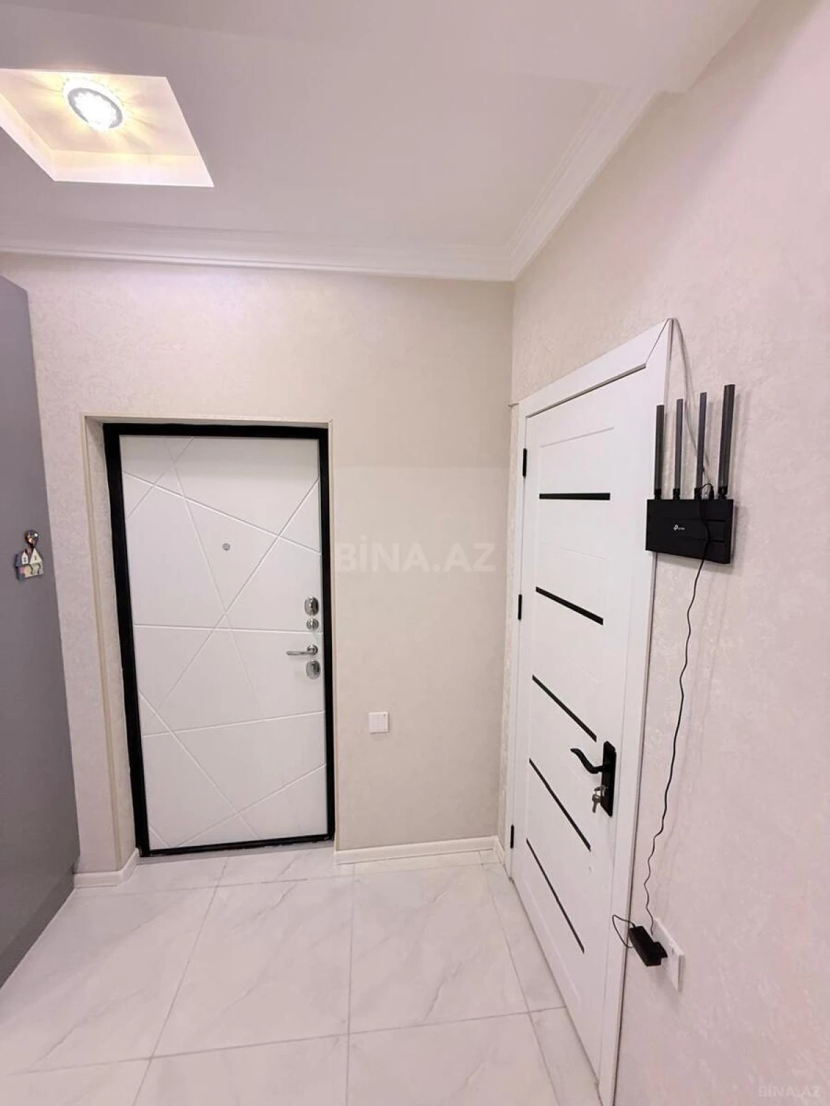 Kirayə verilir 2 otaqlı mənzil 65 m²
