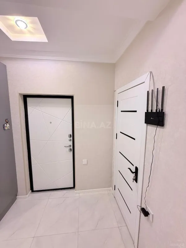 Kirayə verilir 2 otaqlı mənzil 65 m²