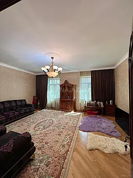 Satılır 2 otaqlı mənzil 107 m²