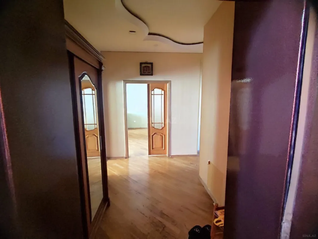 Kirayə verilir 3 otaqlı mənzil 110 m²