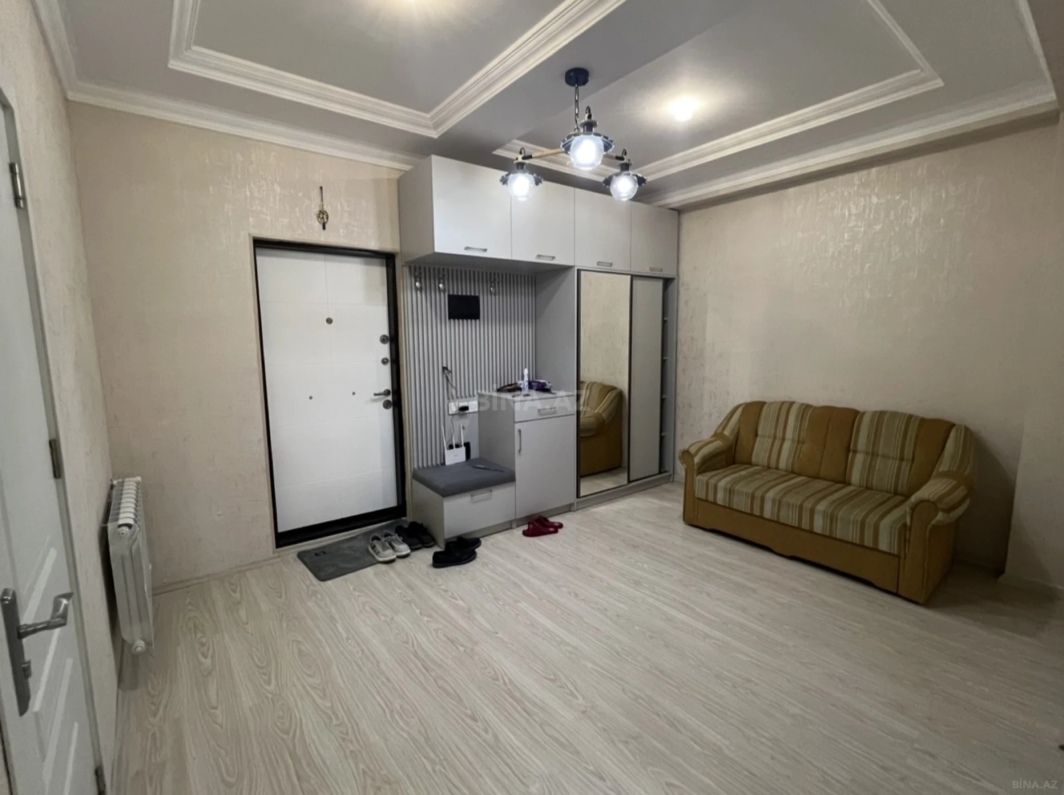 Kirayə verilir 2 otaqlı mənzil 78 m²
