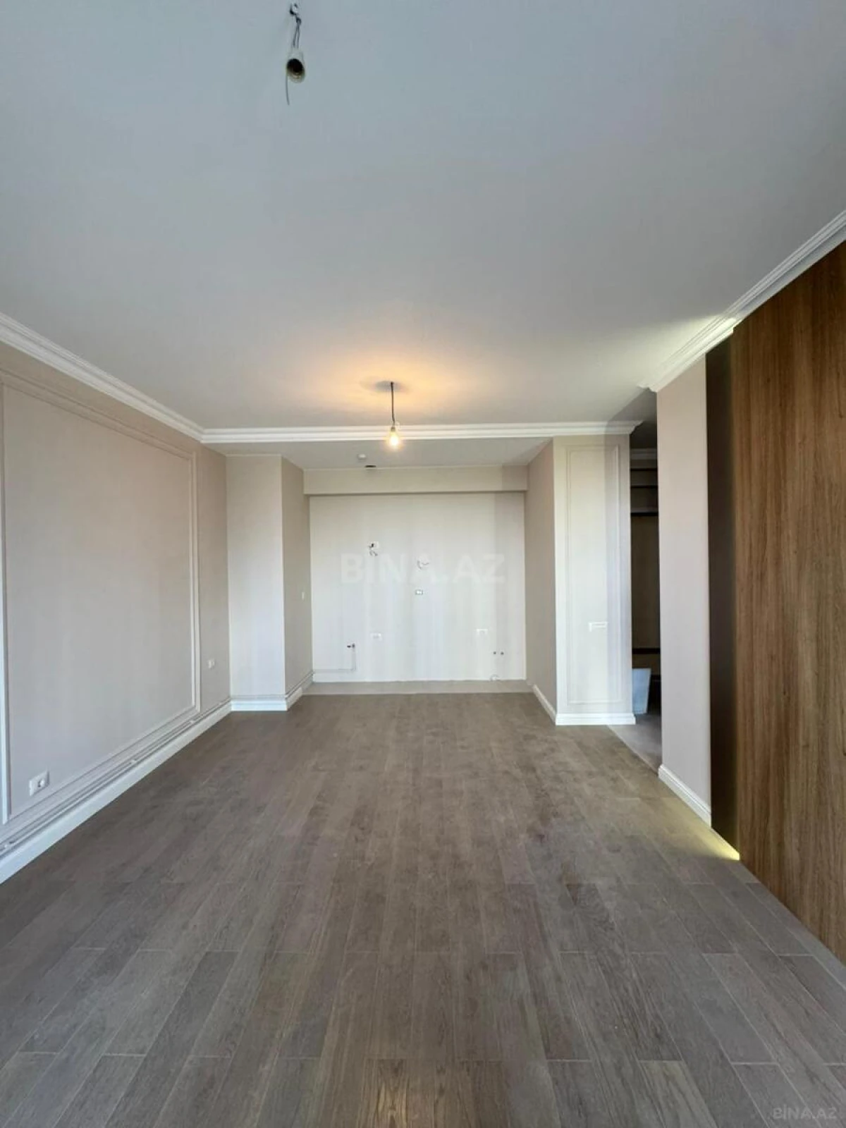 Satılır 2 otaqlı mənzil 62 m²