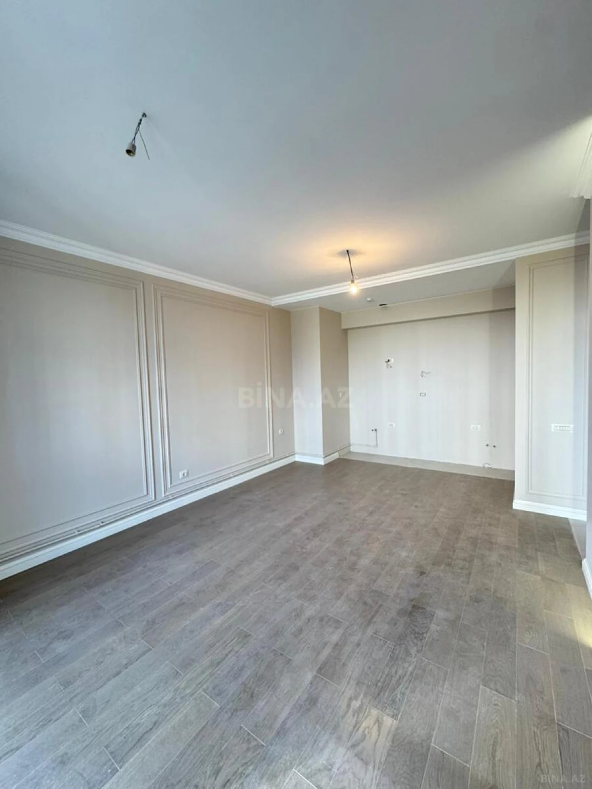 Satılır 2 otaqlı mənzil 62 m²