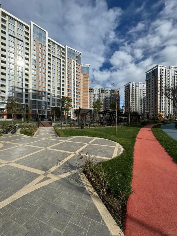 Satılır 2 otaqlı mənzil 62 m²